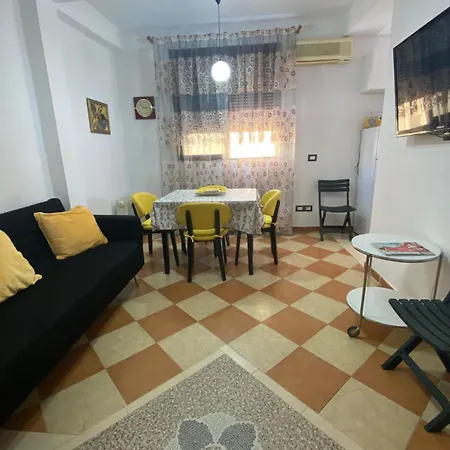 Ambra Apartment *